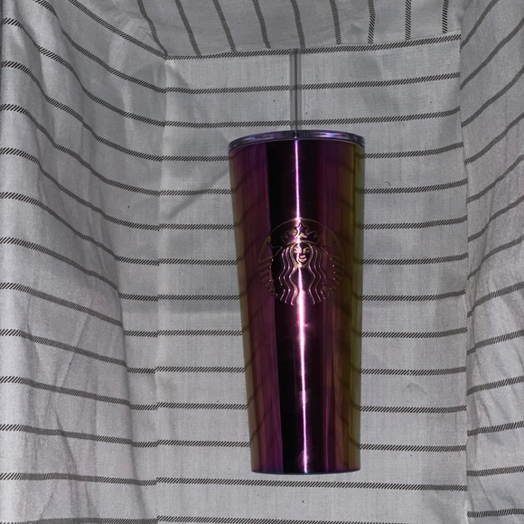 Starbucks Cup - Picture 1 of 1